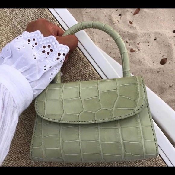 Blogger fav mini green leather bag - Picture 4 of 5